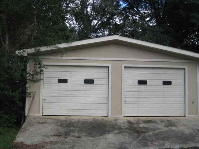 861 Debonair Dr - Photo 2 of 12