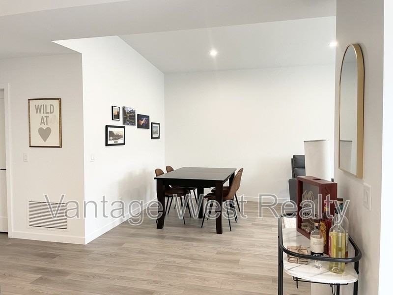 8700 Jim Bailey Cres - Photo 3 of 18