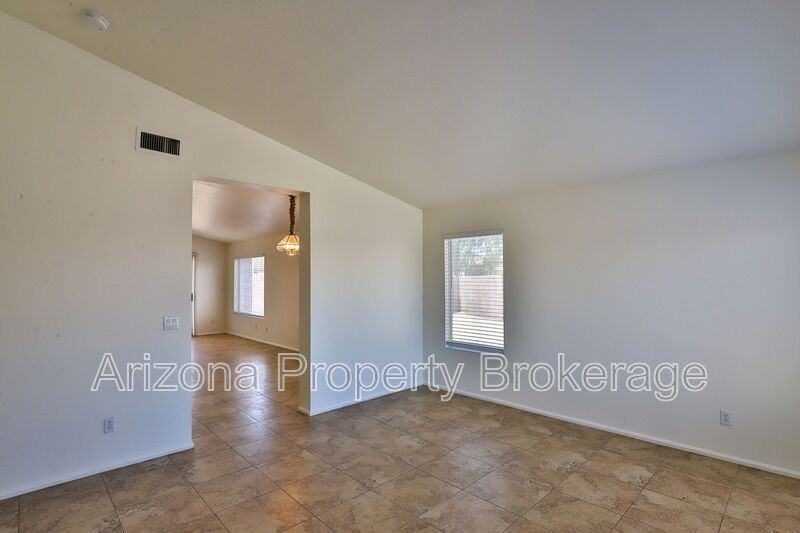 5155 E Casper St - Photo 7 of 23