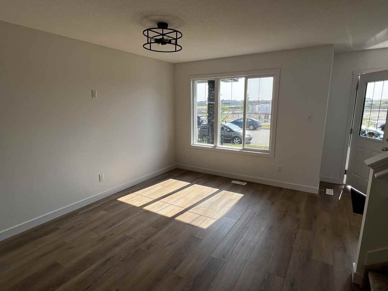 105 Copperhaven Dr - Photo 2 of 15