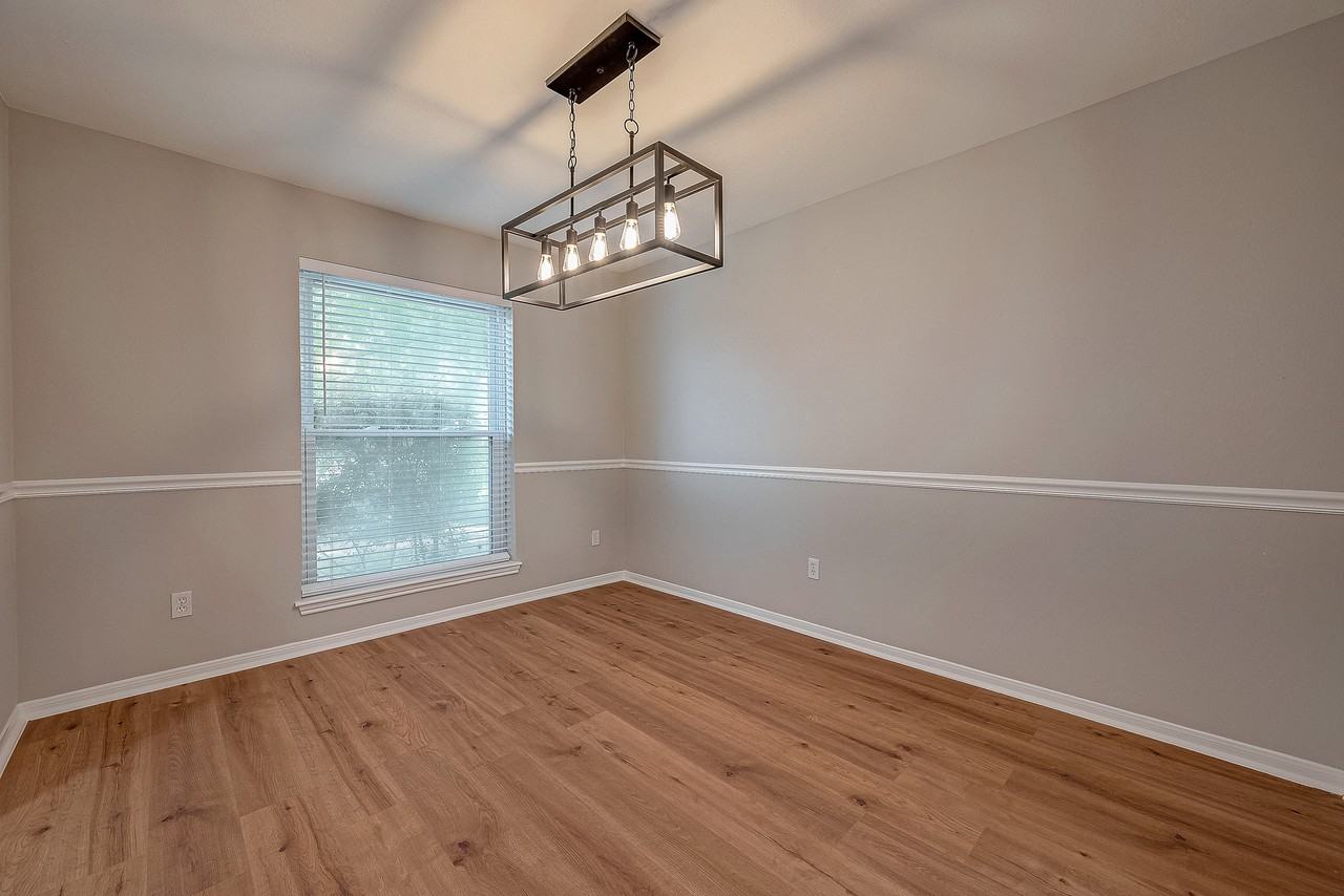 14736 Perthshire Rd #F - Photo 5 of 27