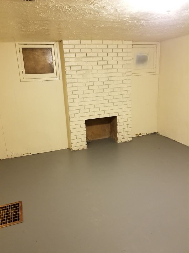 3247 Adams Ave - Photo 7 of 9