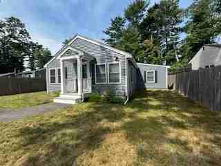 22 Crystal Lake Dr - Photo 3 of 19