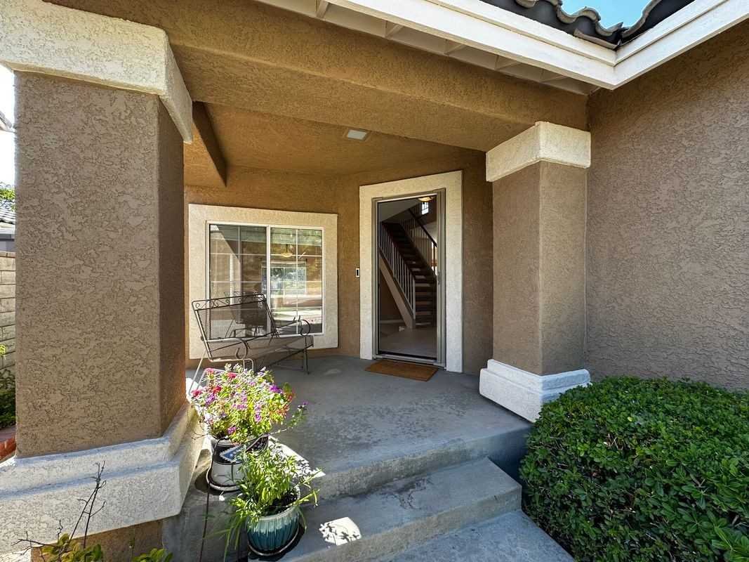 29613 Parkglen Pl - Photo 2 of 25