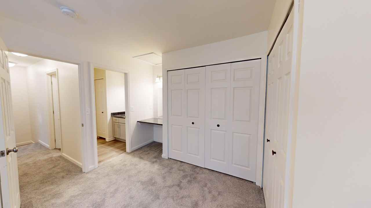 Sterling Commons - Photo 6 of 35