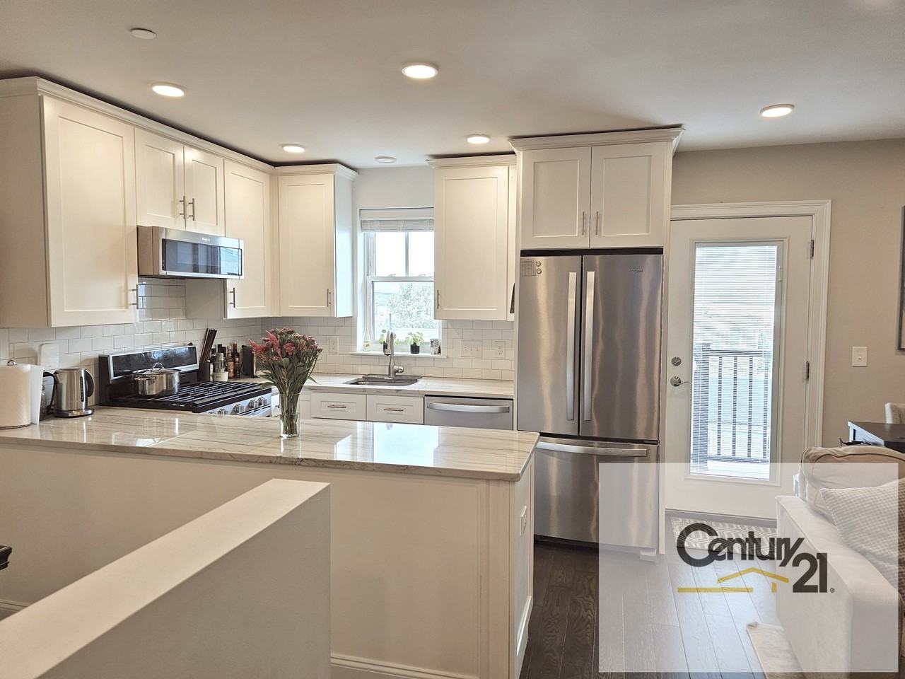 44 West Eagle Street #3