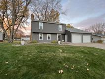 1735 Crestview Dr - Photo 1 of 1
