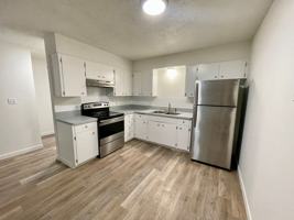 featured image of 211 S Whipple Rd