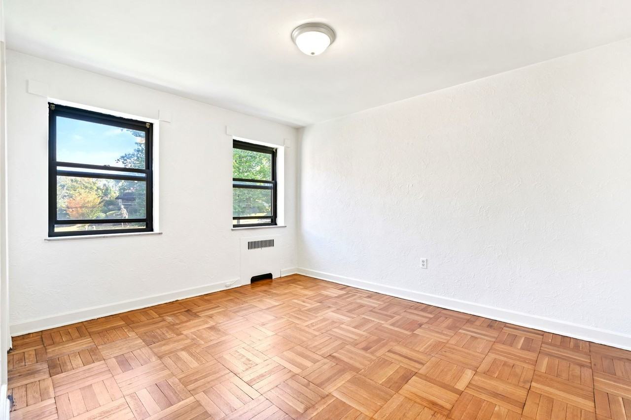 3336 Brownsville Rd - Photo 6 of 20