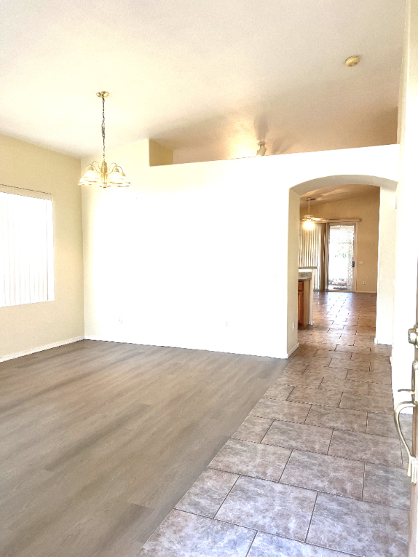 7736 E Elk Creek Rd - Photo 2 of 28