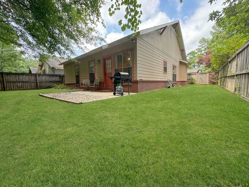3 Gunnison Dr - Photo 2 of 24