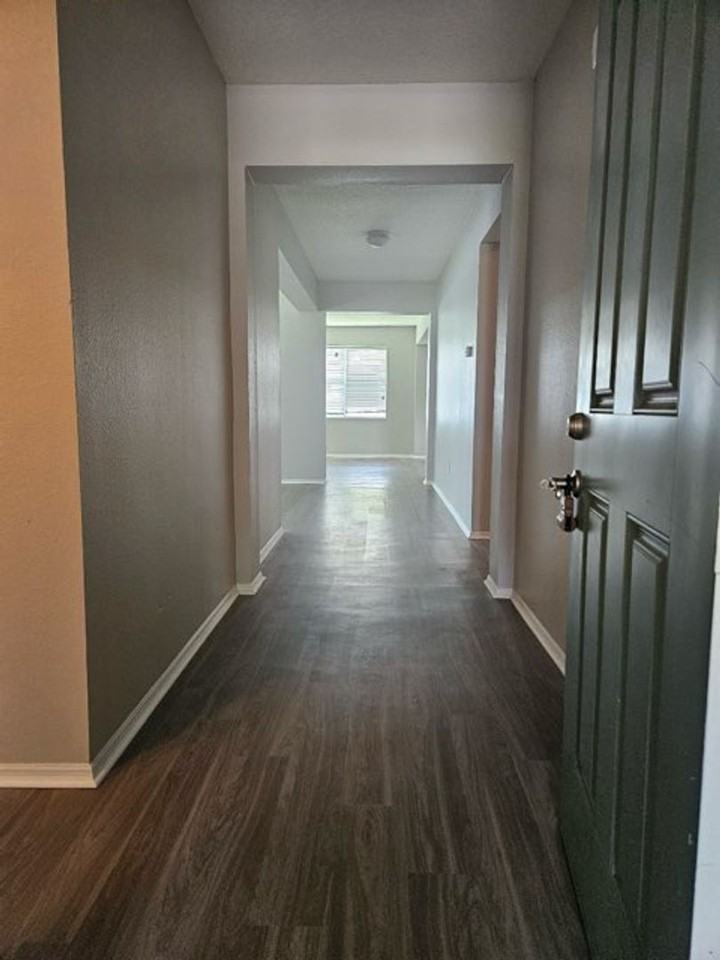 4432 Barbados Loop - Photo 2 of 19