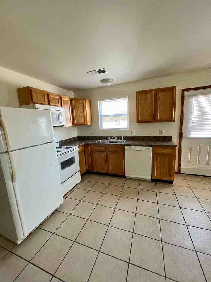 57 Highway Ww - Photo 4 of 9