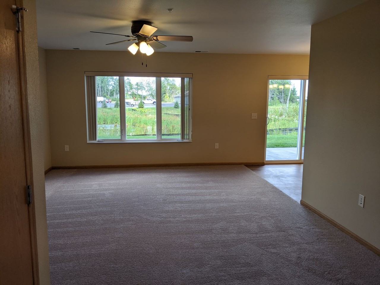 Pine Grove Estates Townhomes 1 - Photo 3 of 10