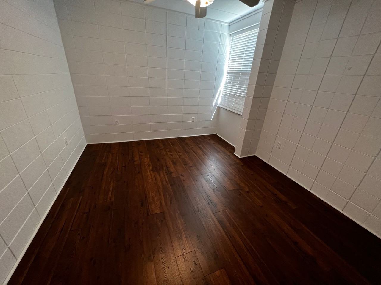 902 Brightwood Manor Dr #1 - Photo 5 of 8