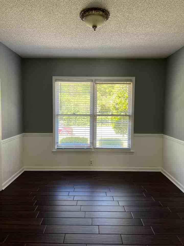 114 Windmere Dr - Photo 6 of 28