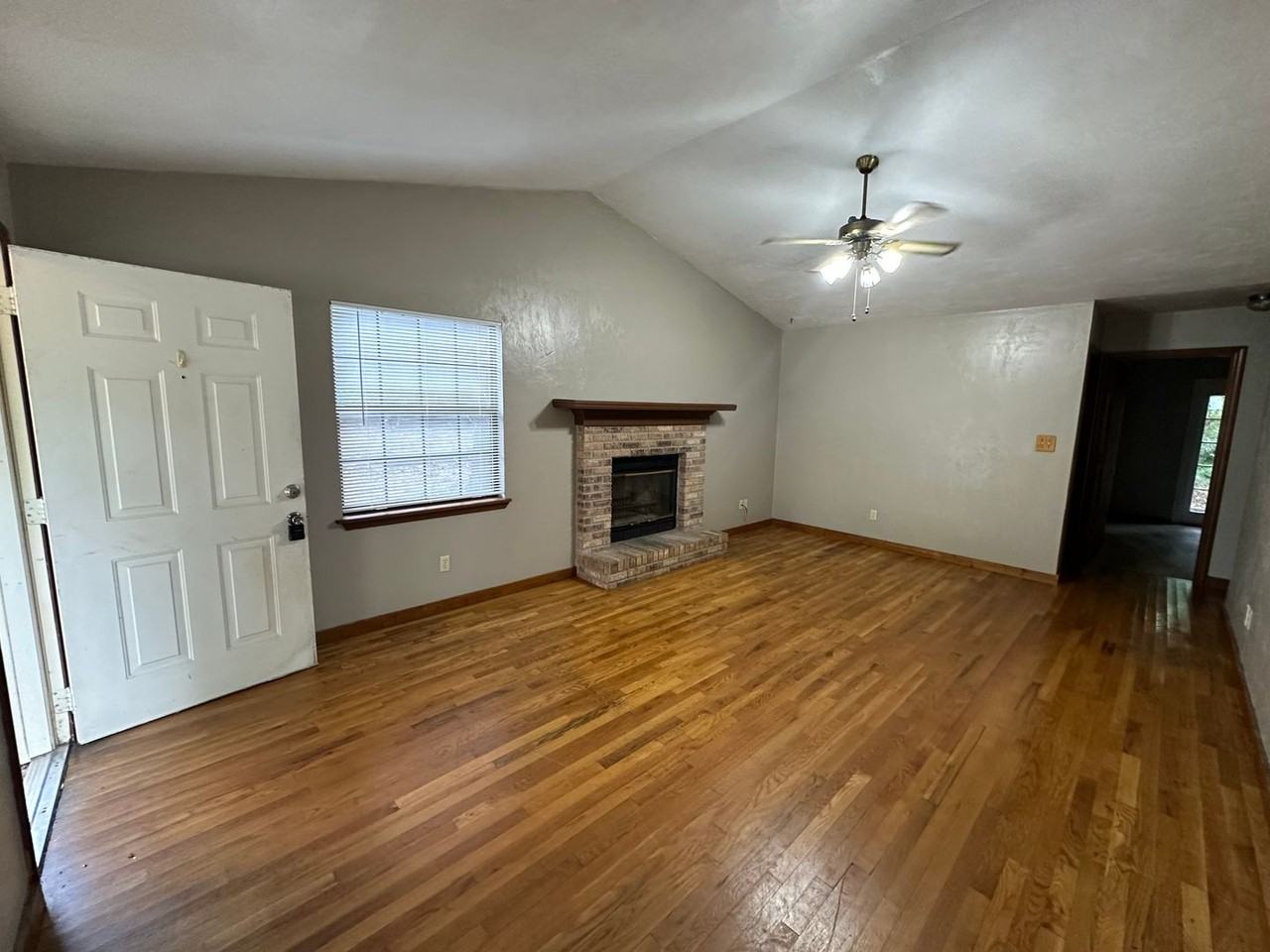 4130 Stag Run Ct - Photo 2 of 9