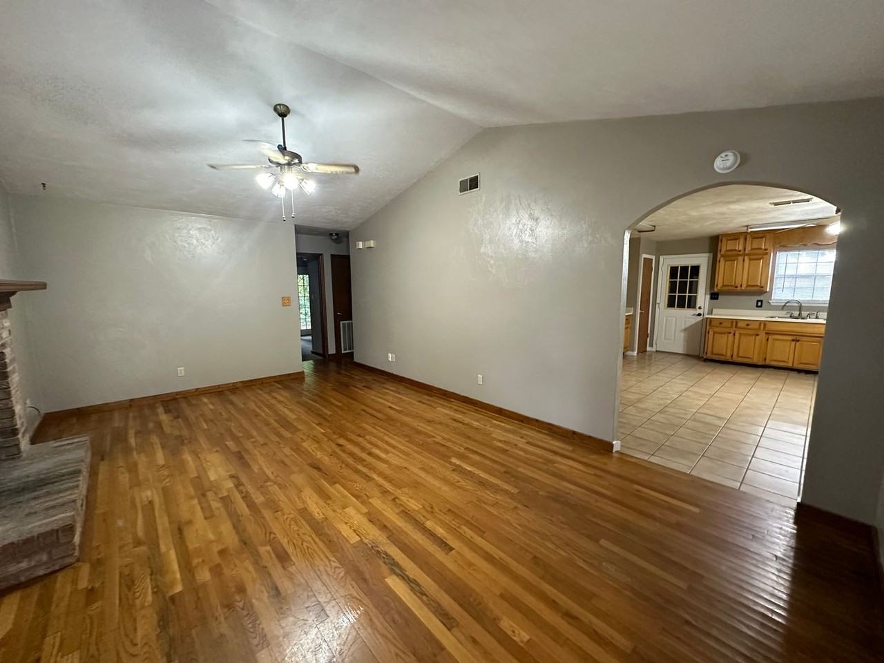 4130 Stag Run Ct - Photo 3 of 9