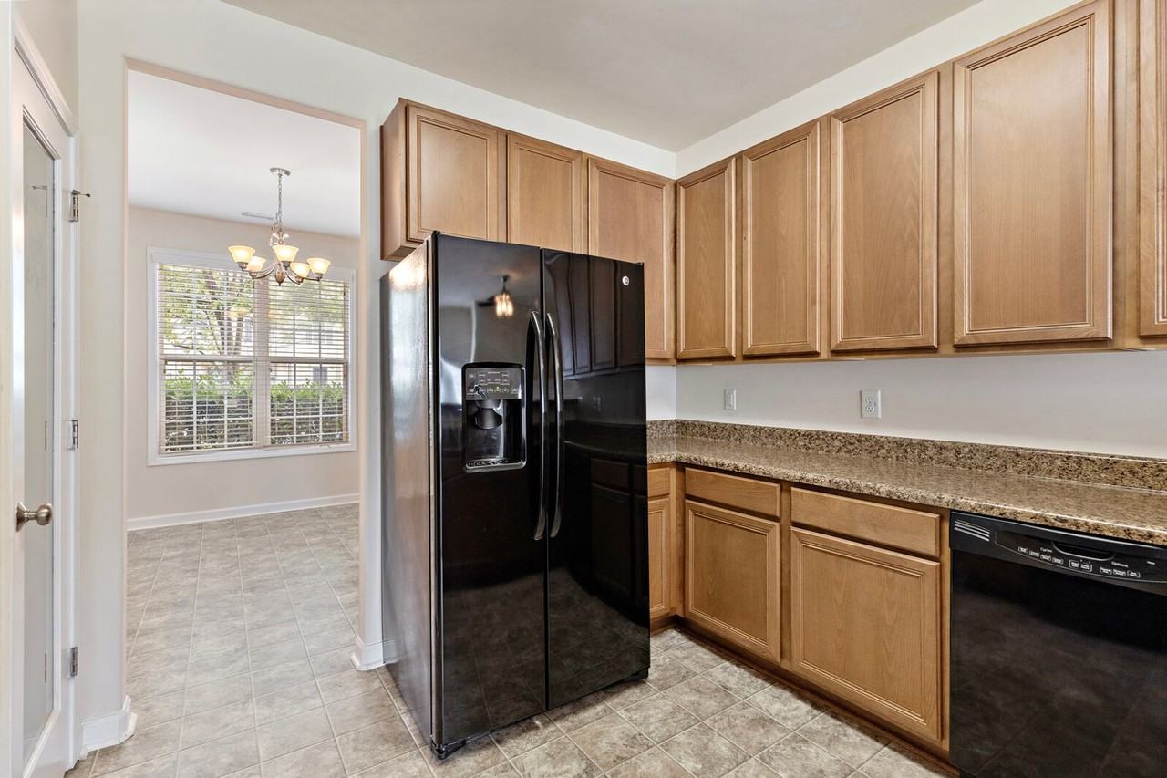 3240 Warm Springs Ln - Photo 6 of 17