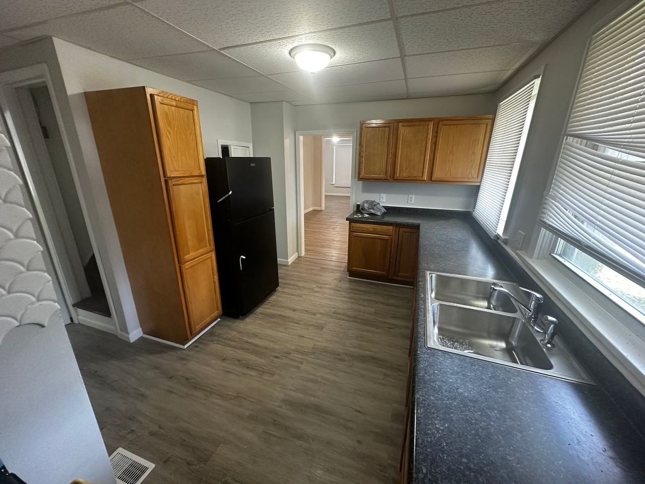 514 S 20th St - Photo 7 of 10