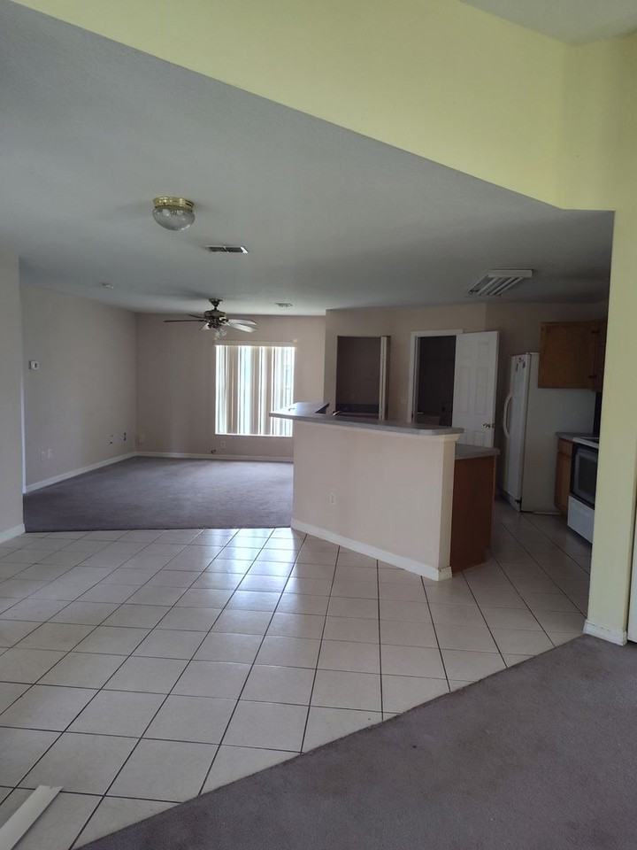 5025 Sw 104th Loop - Photo 3 of 23