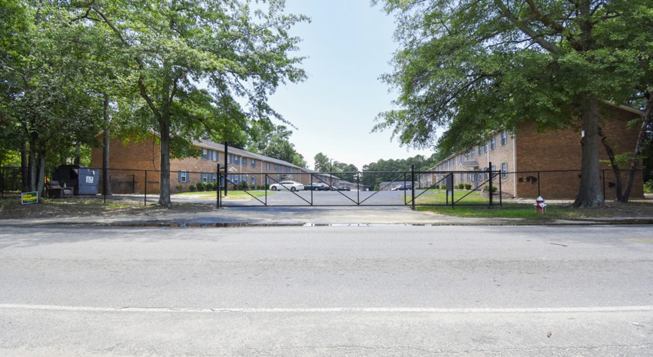 Affordable 2 & 3 Bedroom Apartments in Columbia, SC Near Fort Jackson - Photo 2 of 24