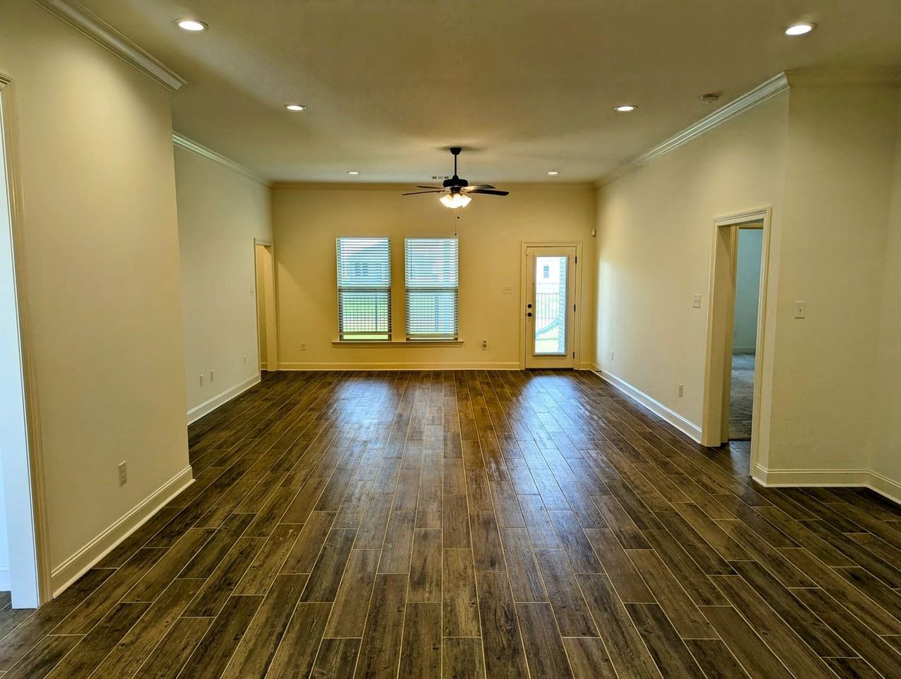 213 Preston Rose Ln - Photo 2 of 23