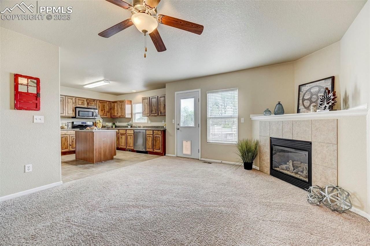 7106 Josh Byers Way - Photo 6 of 16