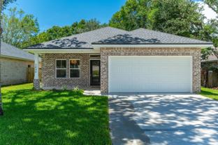 1404 Hickory St - Photo 1 of 1