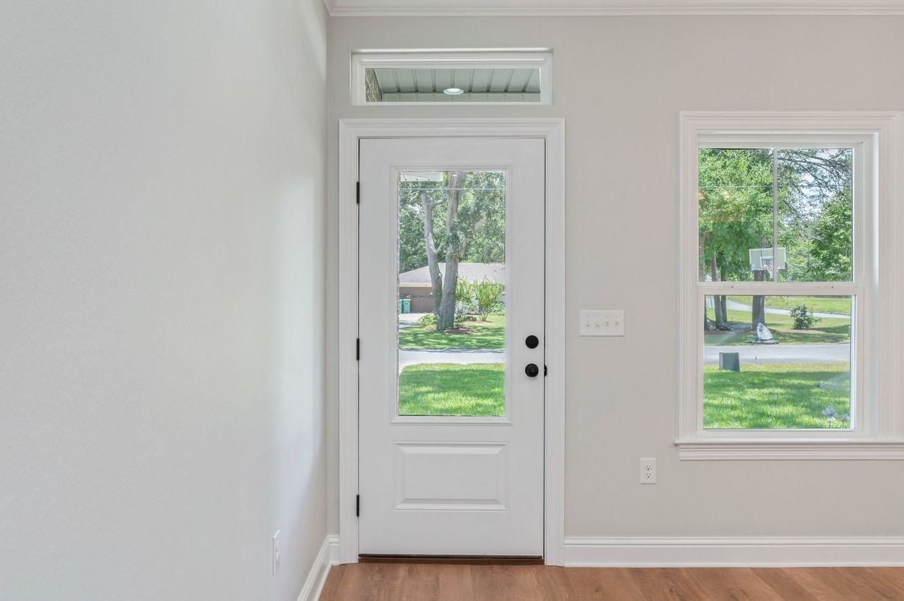1404 Hickory St - Photo 6 of 43