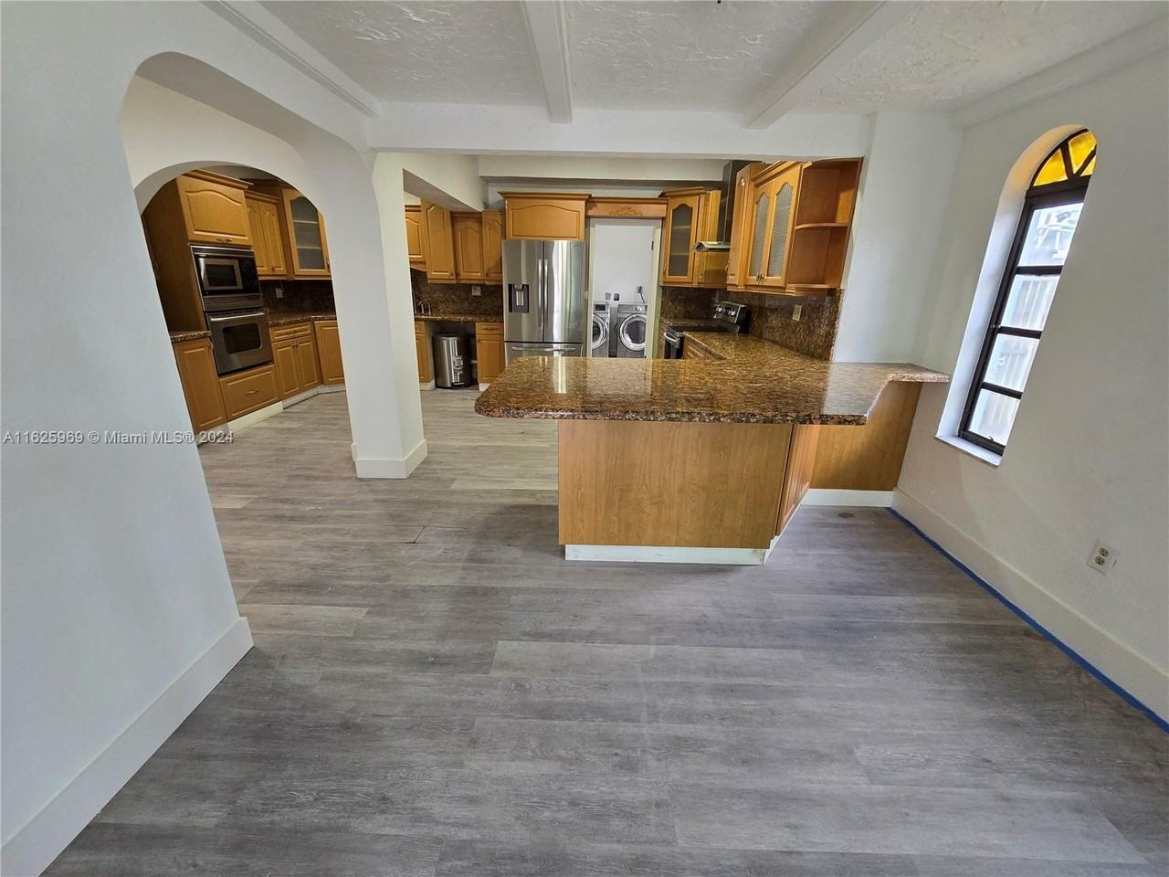 10981 Sw 44th St #NA - Photo 3 of 12