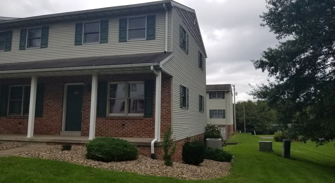 Water St #764 - Photo 2 of 8