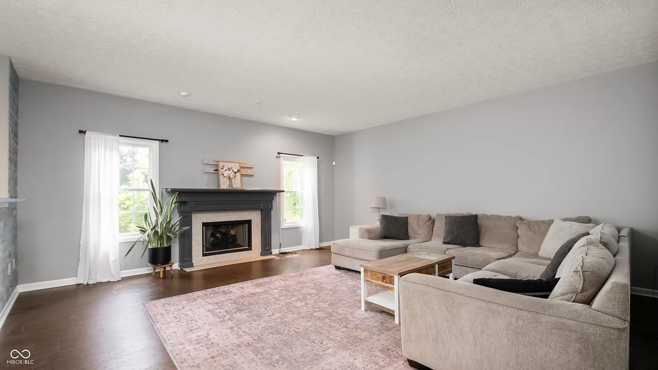 12817 Mojave Dr #NA - Photo 3 of 13