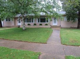 featured image of 1821 Liberty Ln #1821