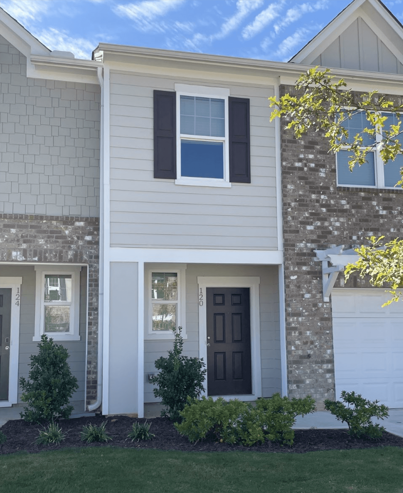 120 Swindon Dr - Photo 2 of 16