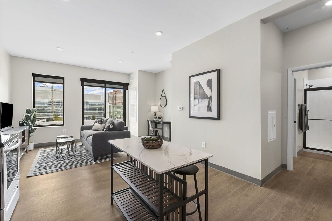 Medley - Photo 3 of 41