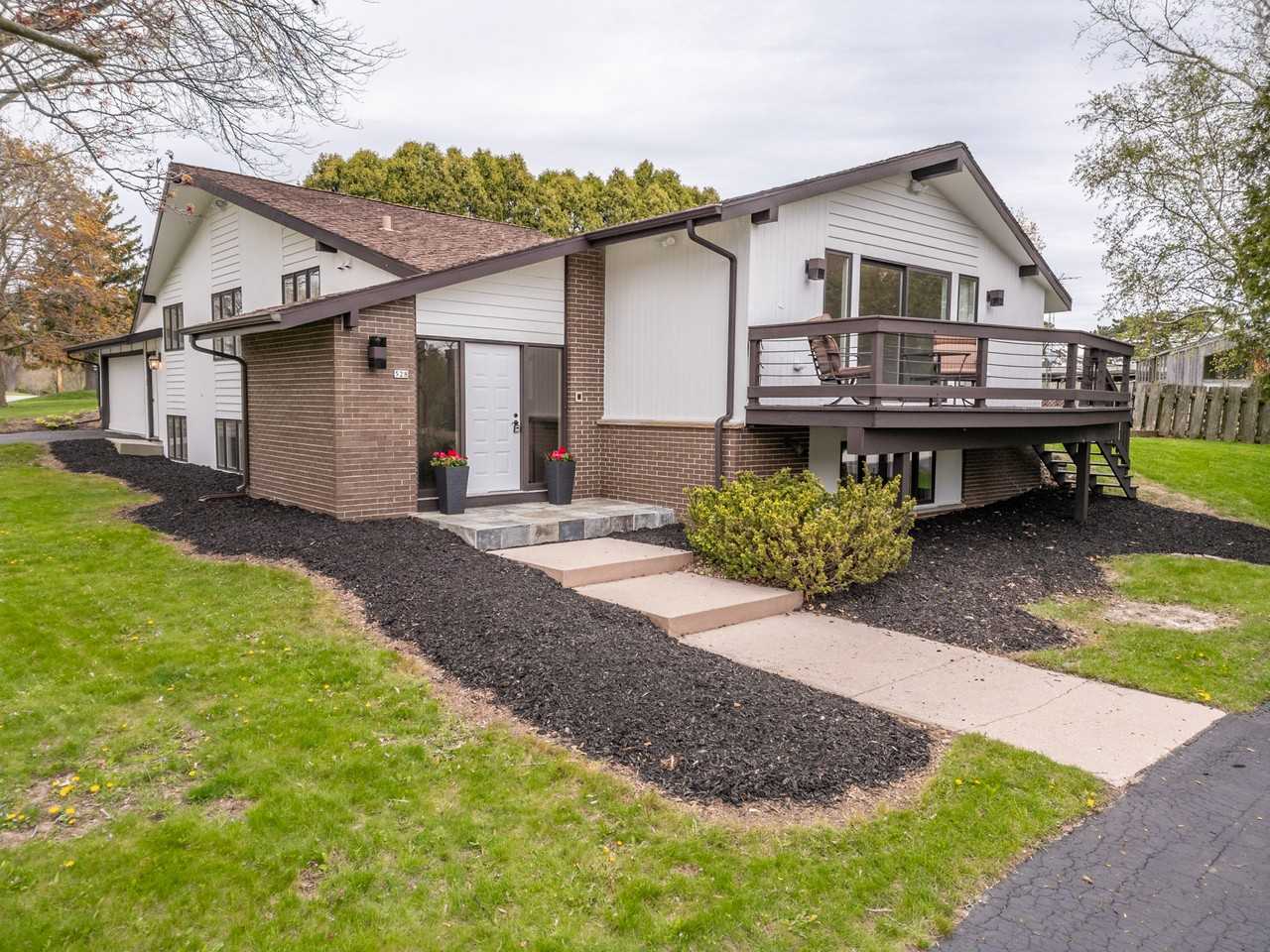 528 Evergreen Pkwy - Photo 3 of 49