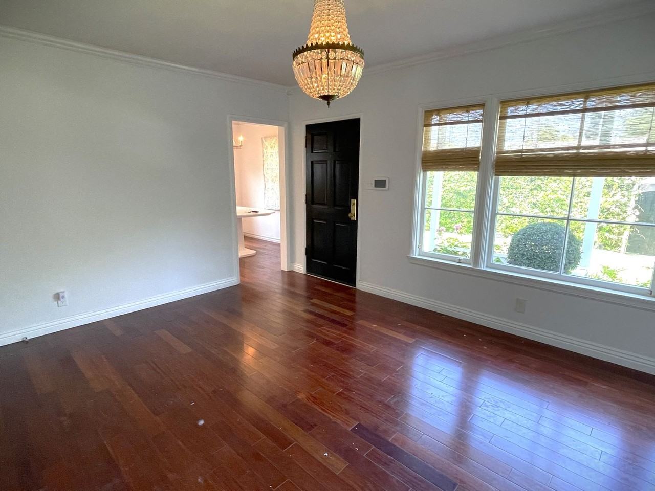 6954 Encino Ave - Photo 6 of 10