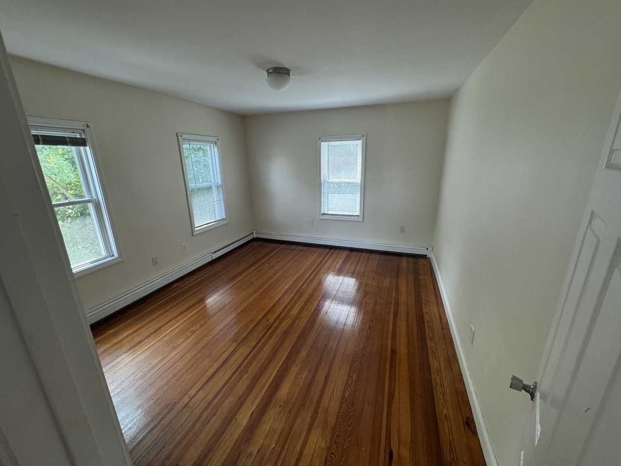 5 Lebanon Ter #3 - Photo 2 of 50