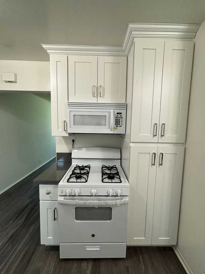 Sherman Grove 10560 - Photo 3 of 24