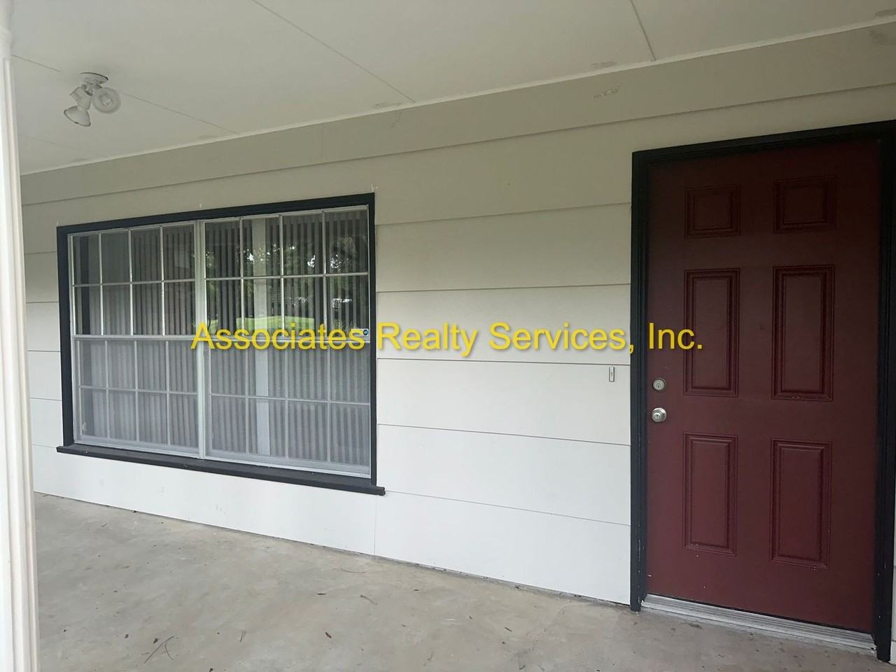 11221 Sw 24th Ave - Photo 5 of 25