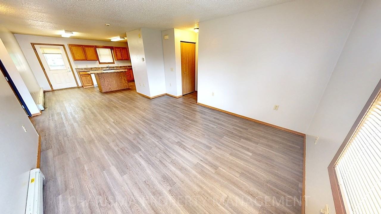 3500, 3506 and 3510 S Sertoma Ave - Photo 2 of 22