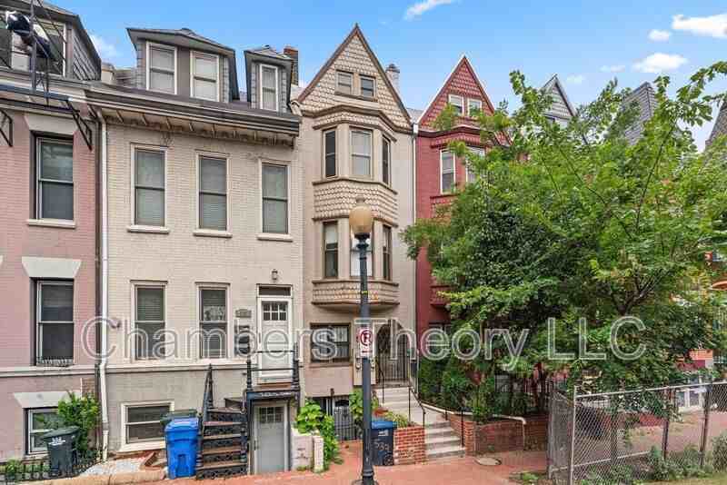 533 Florida Ave Nw #3 - Photo 3 of 32