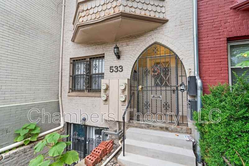 533 Florida Ave Nw #3 - Photo 6 of 32
