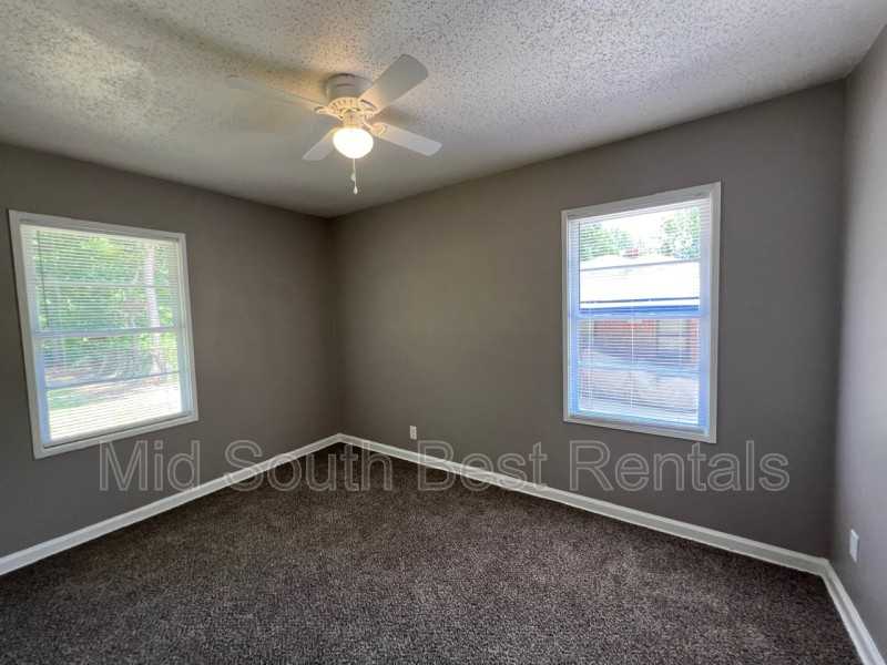 3457 Madewell St - Photo 7 of 8