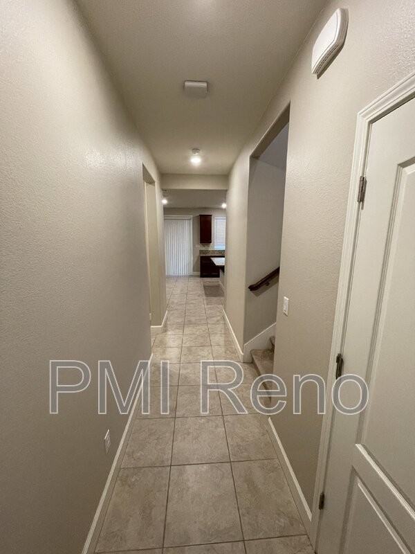 9725 Quartette Dr - Photo 2 of 38