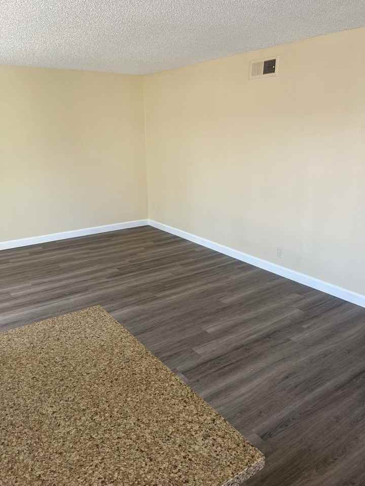 CASA - Photo 5 of 13