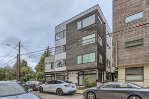 featured image of 854 Ne 89th St
