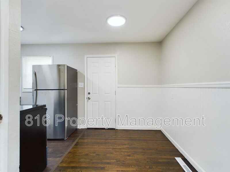 4535 Lister Ave - Photo 4 of 19