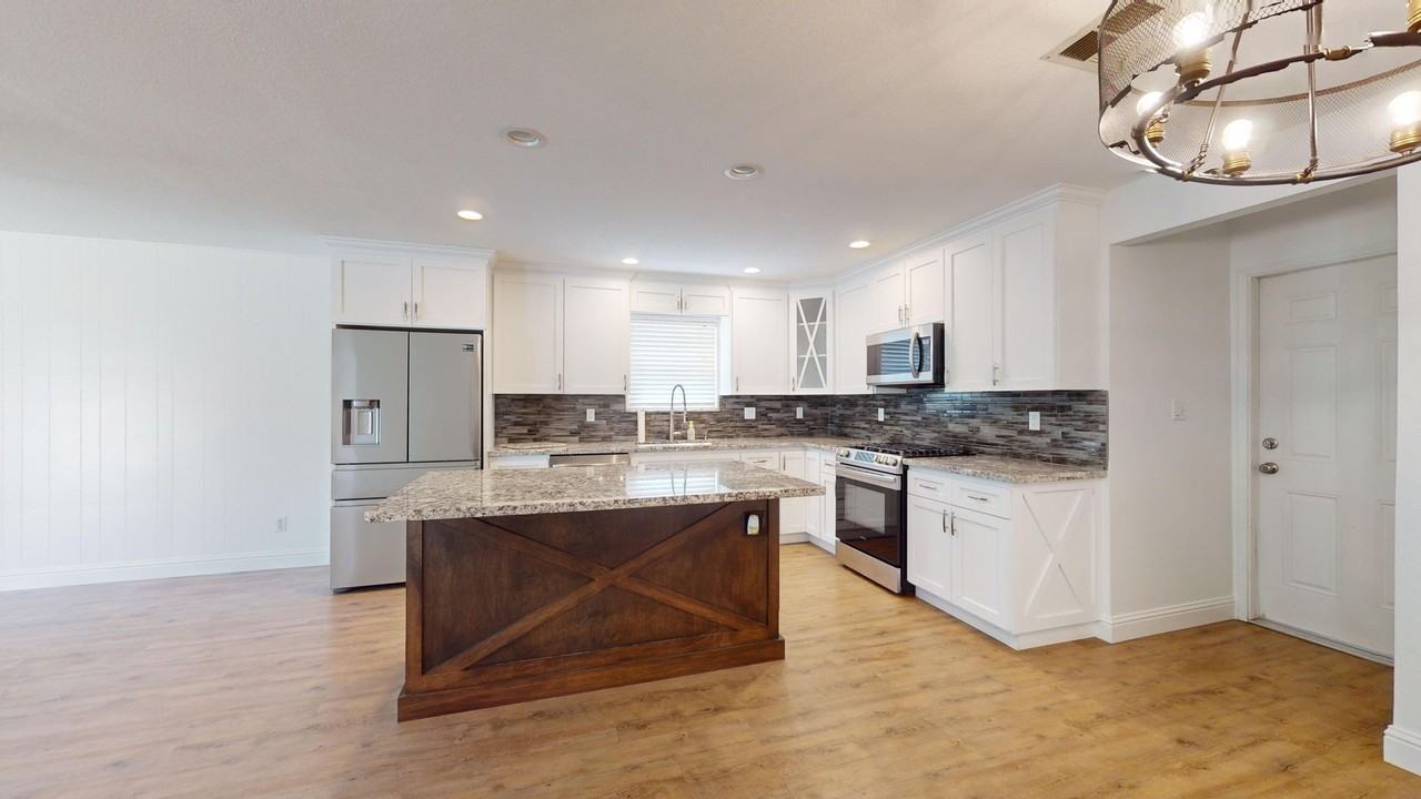 400 E Union Ave - Photo 7 of 47